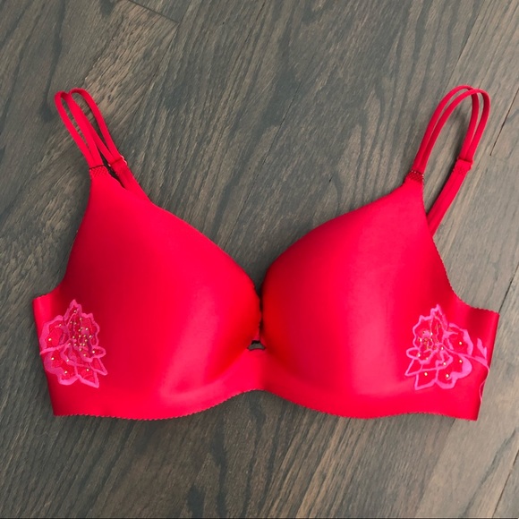 🌹Victoria’s Secret “Roses Are Red” Push Up Bra 🌹 - Picture 1 of 12